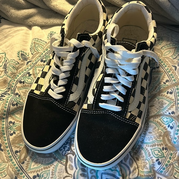 Vans Shoes - New Vans checkered sneakers size 8 women’s